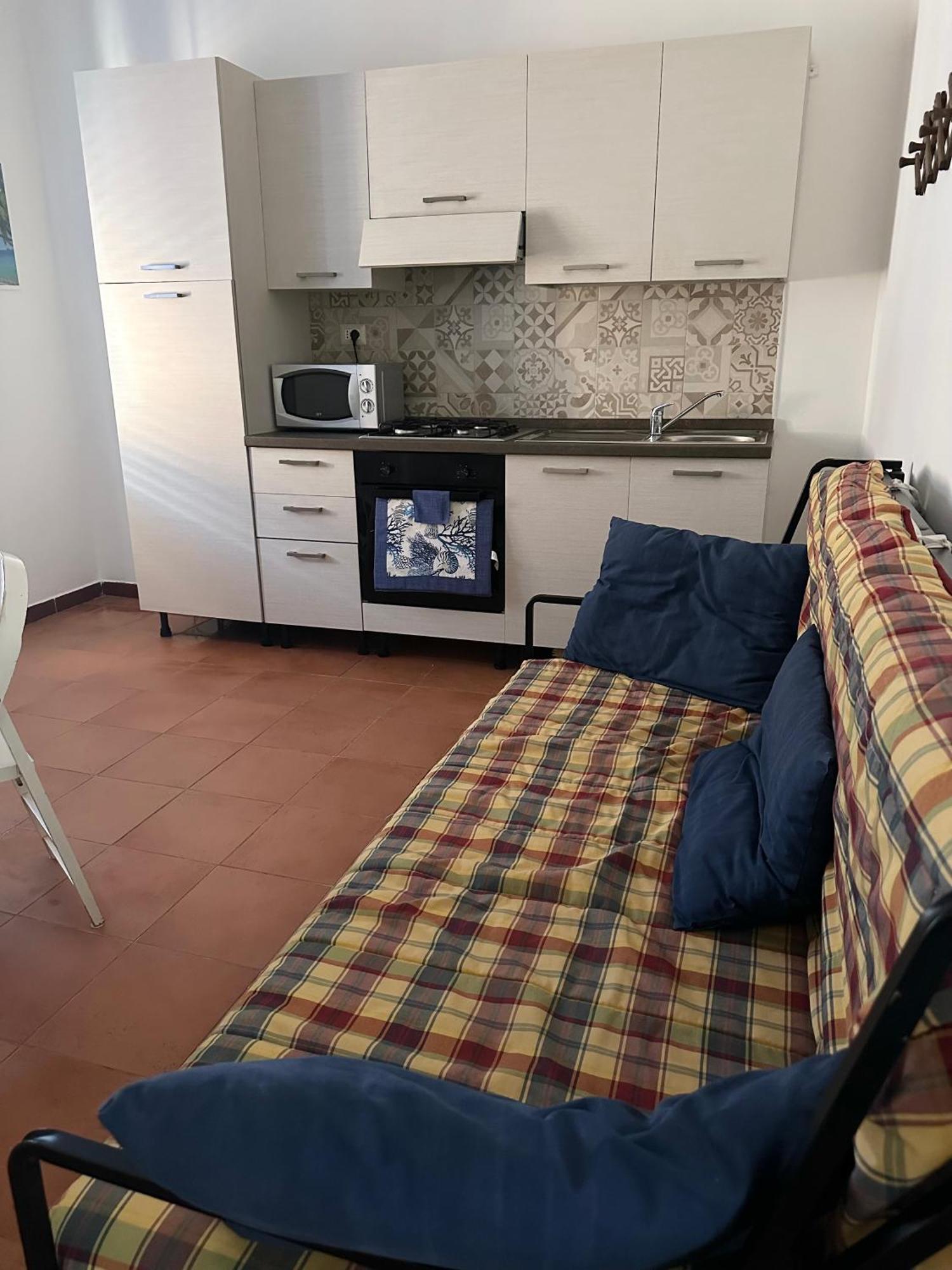 Hotel Moncici House Porto Torres Exterior foto